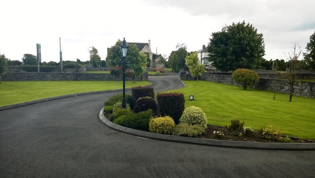 Craughwell Doonard Manor B&B מראה חיצוני תמונה